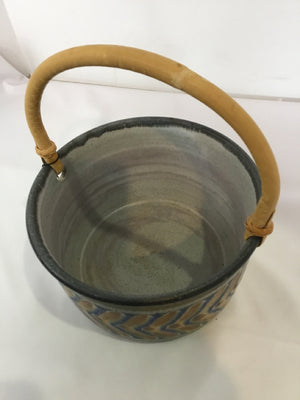 Blue/Brown Pottery w/ handle Bowl