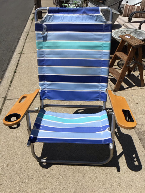 Folding Cotton Blue/White Chair
