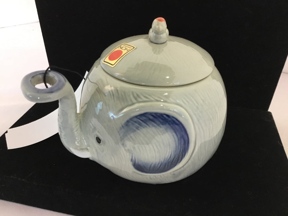 Gray/Blue Ceramic Elephant Trinket Box