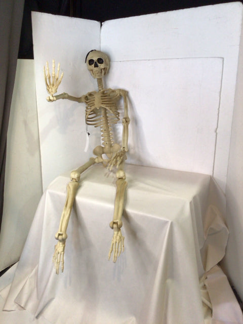 Halloween Cream Plastic Skeleton Holiday Item