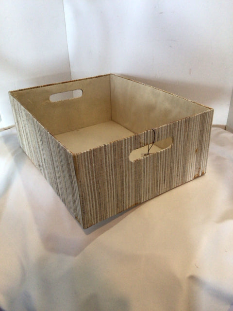 Cream Handles Basket