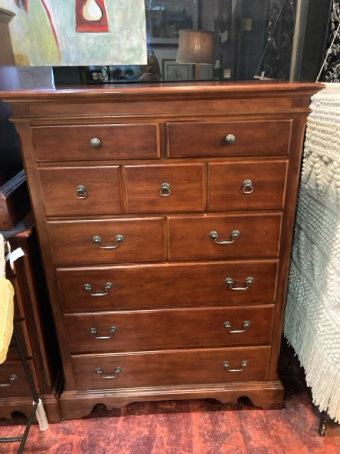 Wood 7 drawer Brown Dresser/Chest