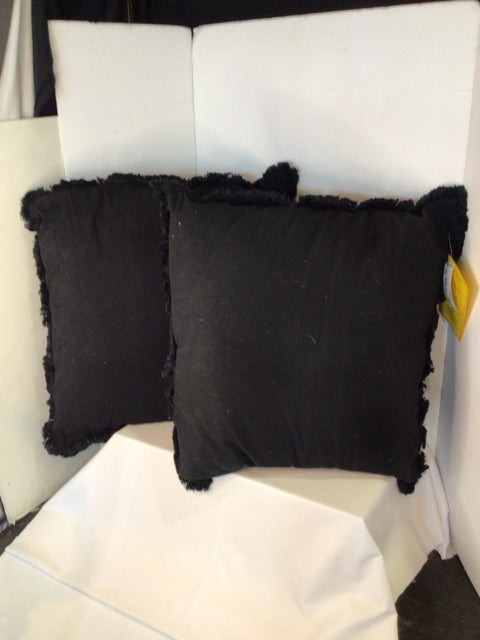 Pair Black Square Pillow Set