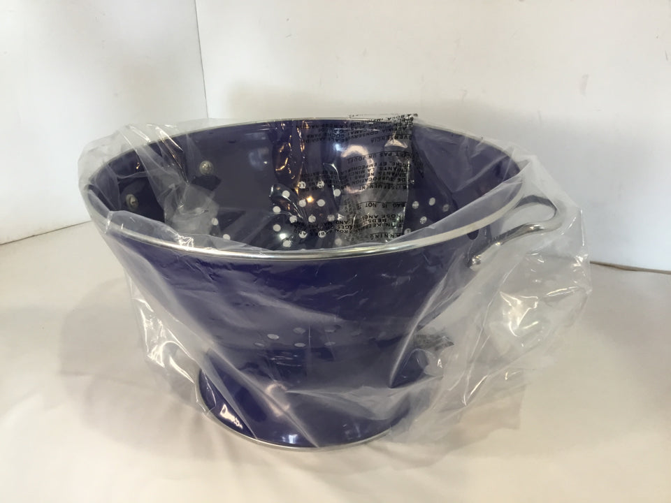 Blue/Silver Metal Colander