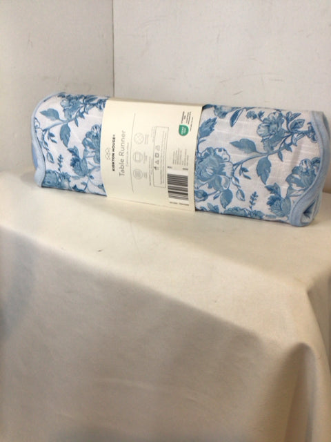 Kirkton House Blue/White Polyester Floral Table Runner