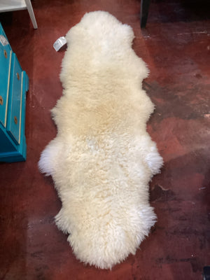 Sheepskin White Rug