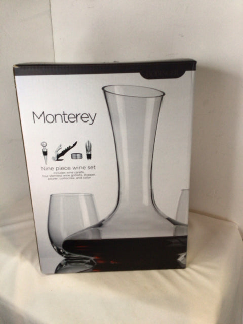 Monterey Clear Glass 5 Piece Set Wine Acces.
