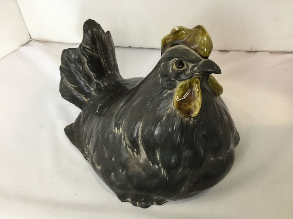 Black/Green Metal Chicken Sculpture