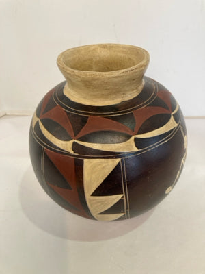 Hand Painted Brown/White Pottery Vase