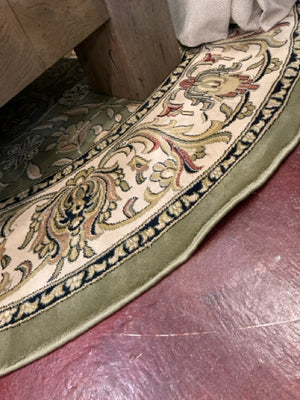 Wool Floral Round Green/Cream Rug