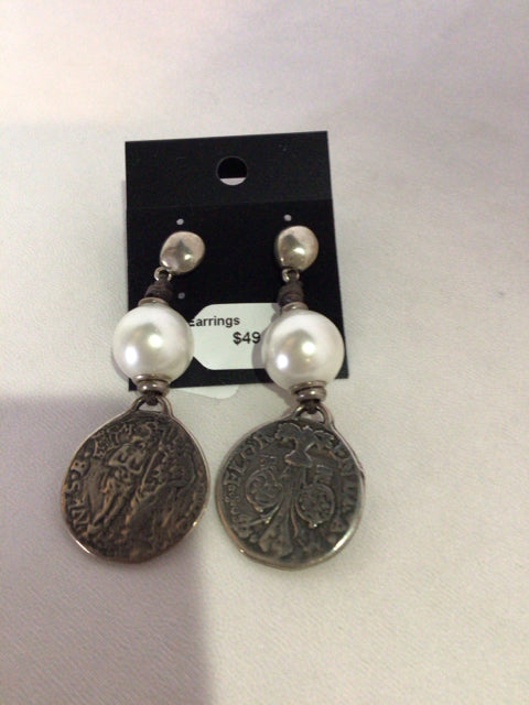 UNOde50 Silver/White Coin Earrings