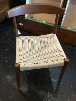 9DKQBBDG Castlery Mid-Century Wood Woven Cream Chair