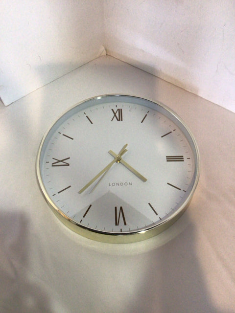 Gold/White Clock