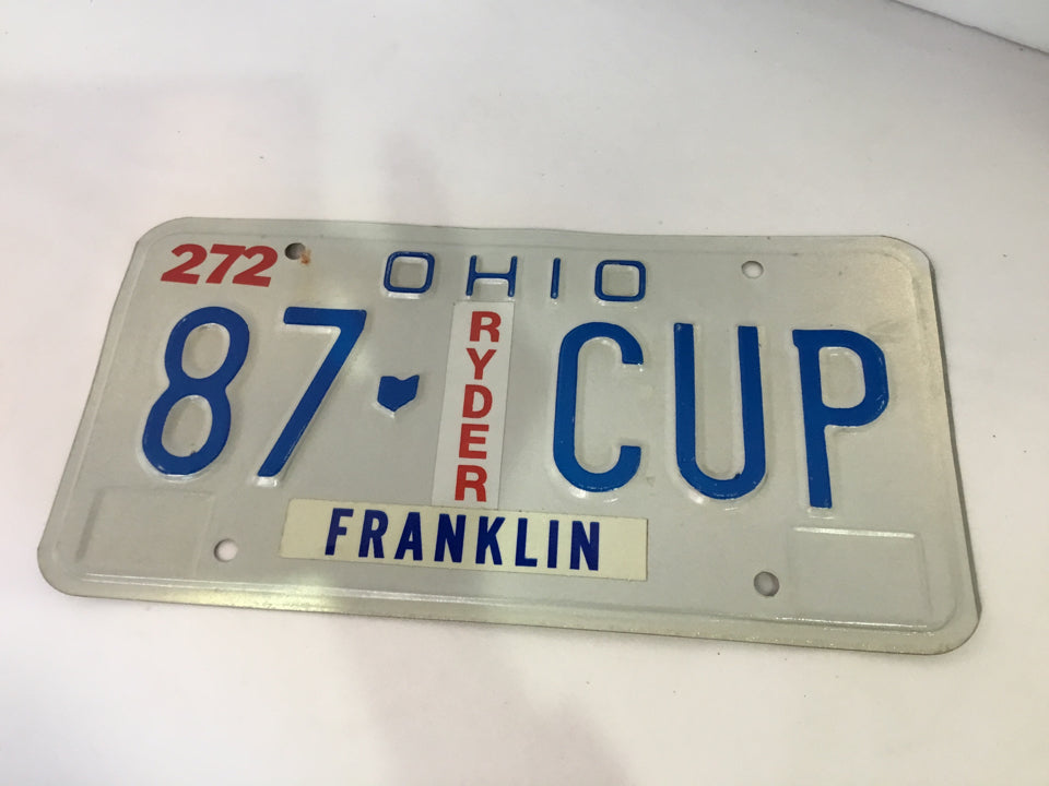 Vintage White/Blue Metal Ohio License Plate