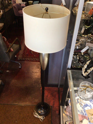 Floor Metallic Lamp