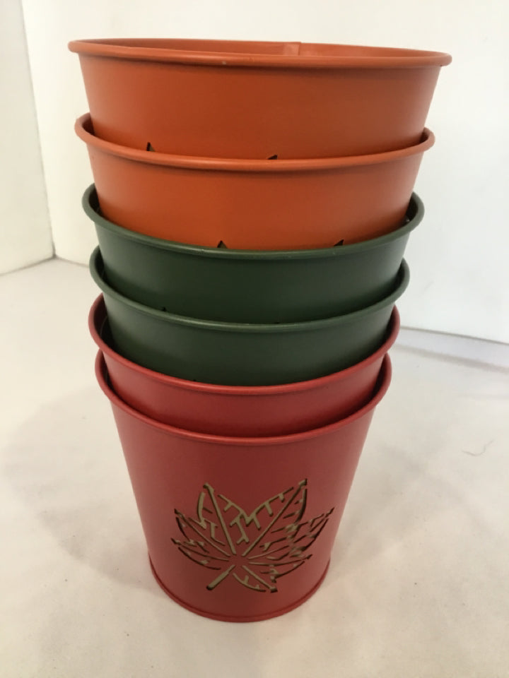 Set of 6 Multi Metal Leaf Planter