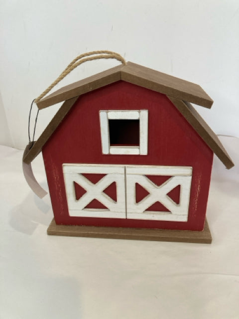 Red/white Wood Barn Bird House