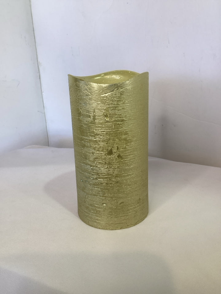 Candle Gold Battery Holiday Item