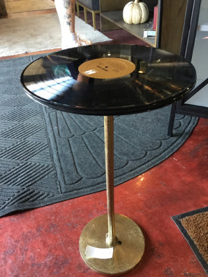 Side Vinyl Album Cover Gold/Black Table