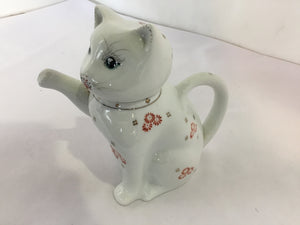 White Porcelain Cat Tea Pot