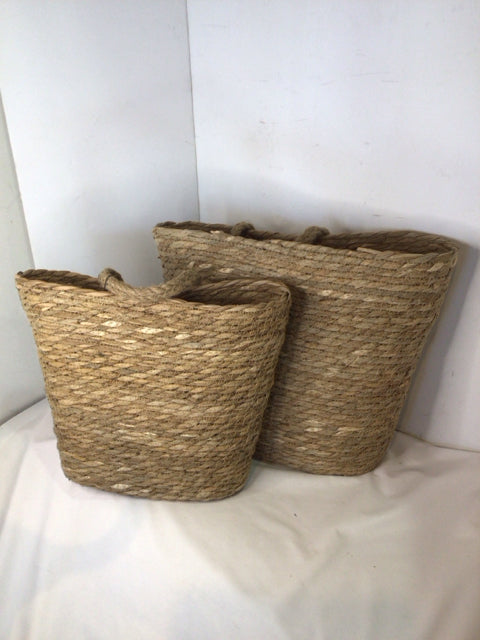 Pair Natural Seagrass Basket