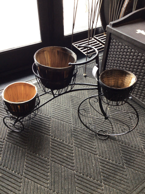 Black Metal Bicycle Plant Holder