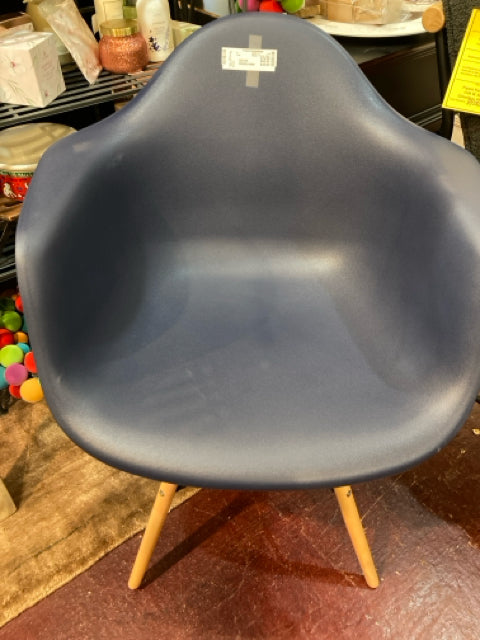 Modern Plastic Navy Chair