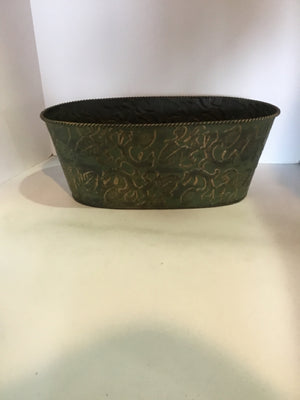 Green Metal Oval Print Tub