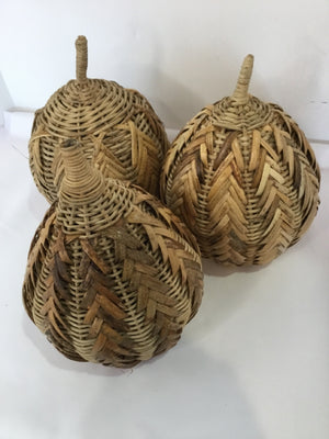 Set of 3 Natural Wicker Gourds Holiday Item