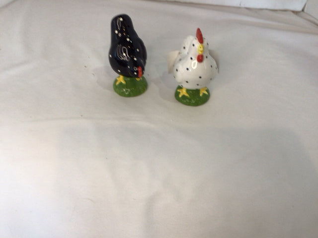 Vintage Black/White Ceramic Chicken Salt & Pepper