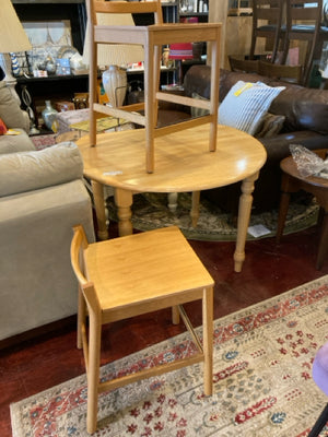 Kitchen 2 Chairs Light Wood Table & Chairs