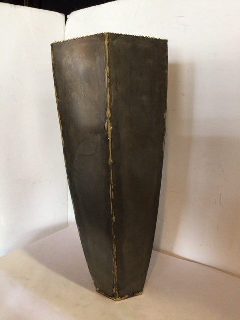 Bronze Metal Umbrella Stand