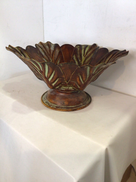 Brown/Green Metal Leaf Bowl