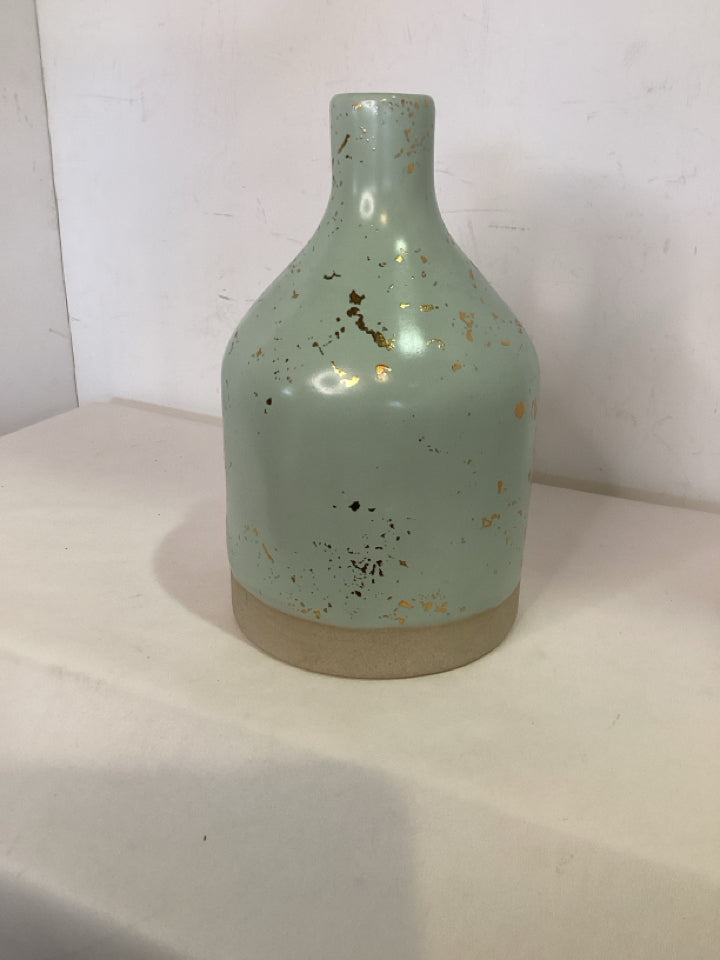 Green/Gold Stoneware Speckled Vase