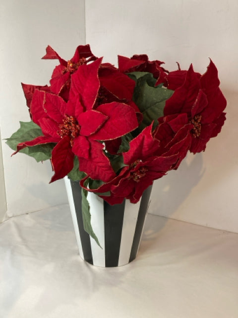 Christmas Red Poinsettia In Pot Holiday Item
