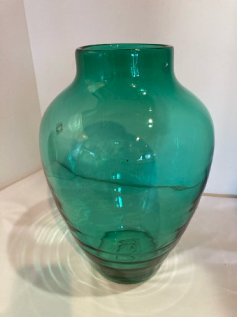 BLENKO Green Glass Vase