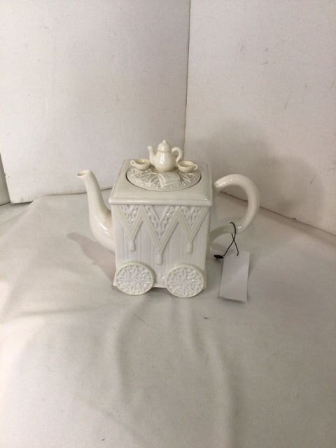 Lenox Cream China Tea Pot