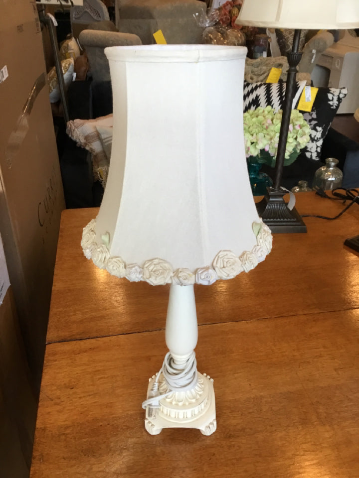 White Resin Table Lamp