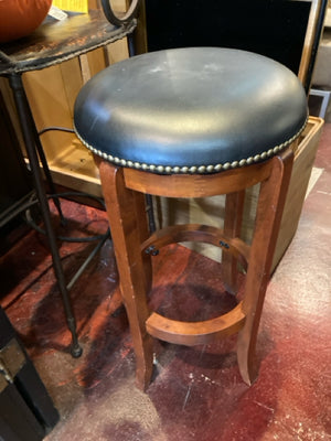 NailHead Leather Single Black/Brown Barstool/Bar Stool