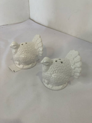 Christmas White Ceramic Turkey Salt & Pepper