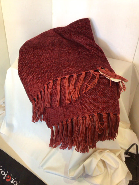 Burgundy Polyester Knit Throw