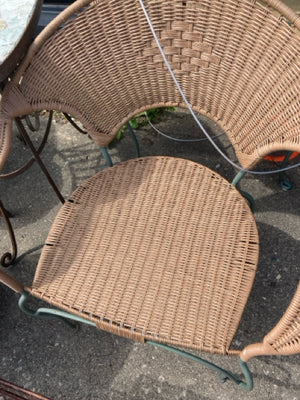 3 Piece Stone/Wicker Ivy Tan/green Table & Chairs