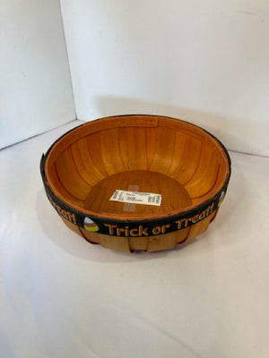 Halloween Orange/Black Wood Holiday Item