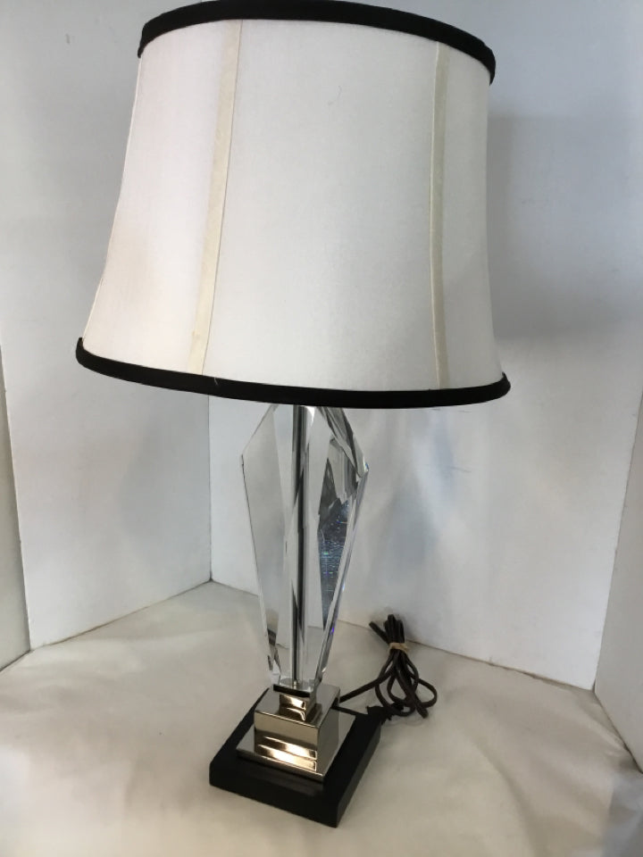 Modern Clear Acrylic Lamp