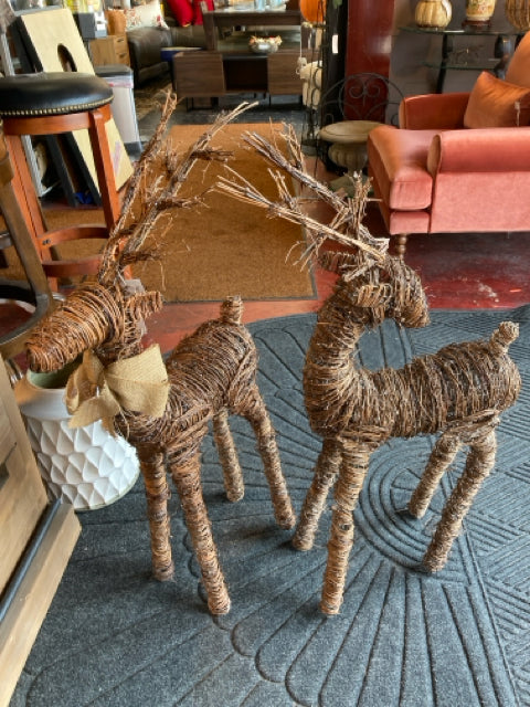 Brown Grapevine Reindeer Pair Holiday Item