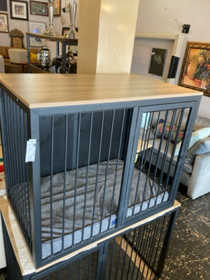 Dog Tan/Black Metal/Wood W/ Dog Bed Crate