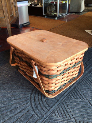 Amish Brown Wood Handles Basket