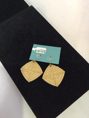 Tan/Black Woven Earrings