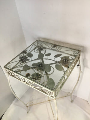 Indoor/outdoor Wrought Iron Glass Top White Table