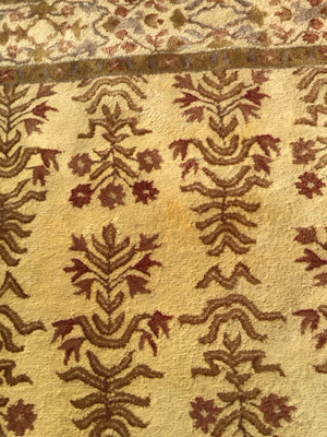 Traditional Wool 5 X 8 Tan/Brown Rug